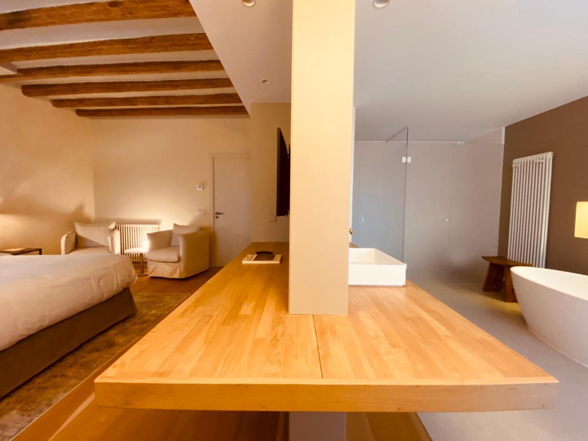 Casa Llobera 1792 Hotel La Pobla de Cervoles Bagian luar foto