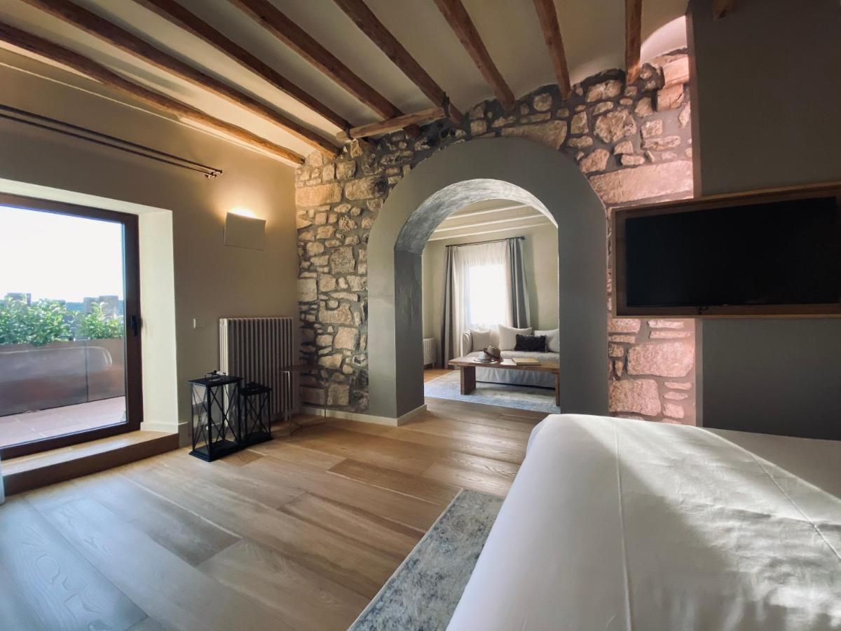Casa Llobera 1792 Hotel La Pobla de Cervoles Bagian luar foto